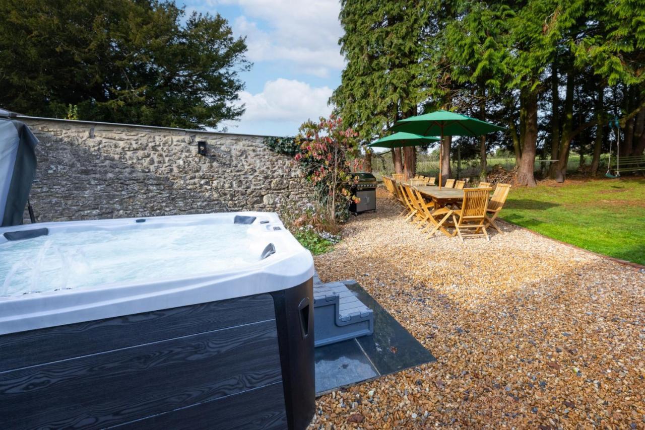 Topside House - Beautiful 7 Bedroom House With Hottub Wifi And Parking Near Bath Wells Frome Oakhill Ngoại thất bức ảnh