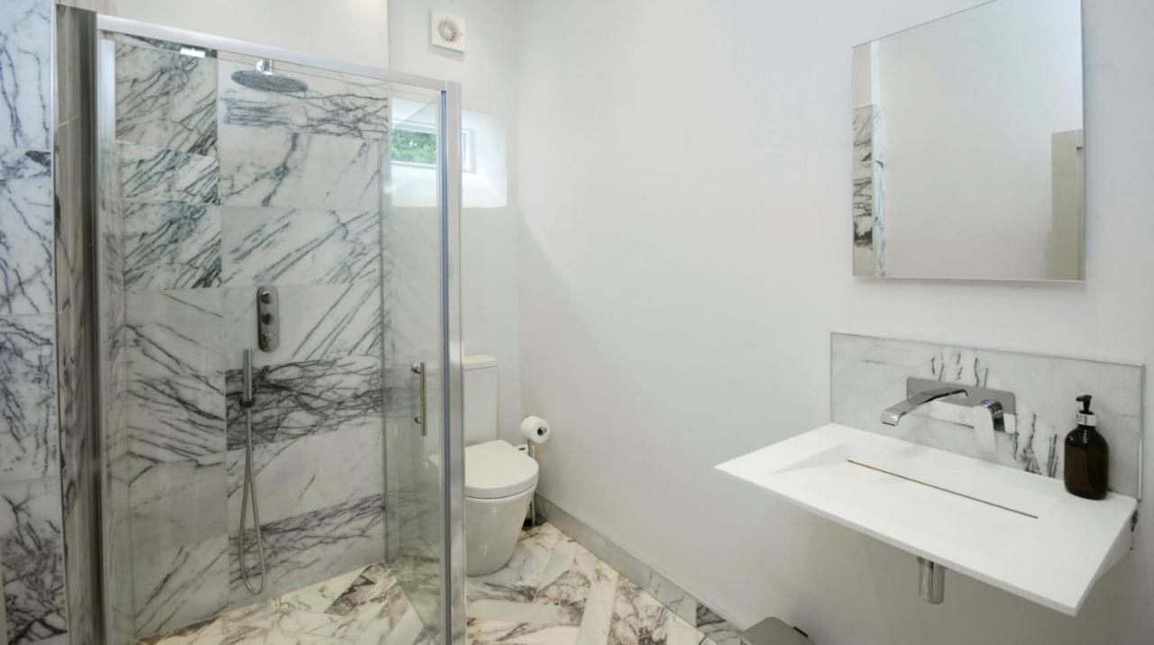 Topside House - Beautiful 7 Bedroom House With Hottub Wifi And Parking Near Bath Wells Frome Oakhill Ngoại thất bức ảnh